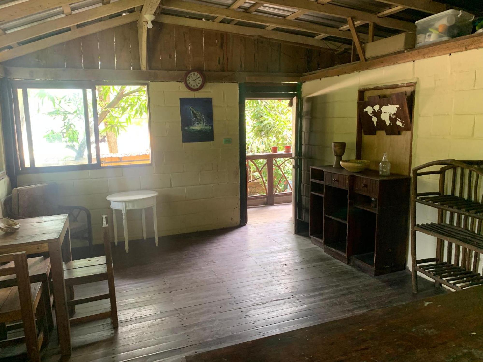 Al Carajo House Backpackers Host Hostel Montañita Kültér fotó